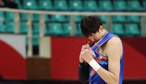 周琦爆料海清恋情视频播放,真相究竟如何？